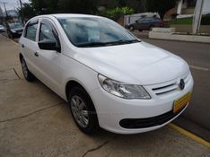 VOLKSWAGEN GOL 1.0 12V MPI TOTALFLEX TRENDLINE 2013/2013 BOURSCHEID CARROS E MOTOS SANTA CLARA DO SUL / Carros no Vale