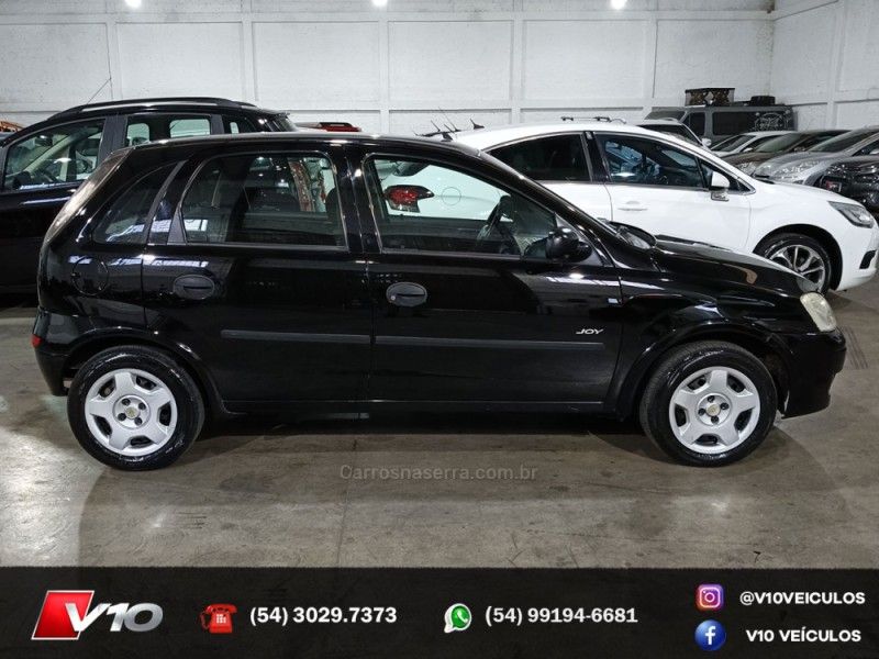 CHEVROLET CORSA 1.0 MPFI JOY 8V 2007/2008 V10 VEÍCULOS CAXIAS DO SUL / Carros no Vale