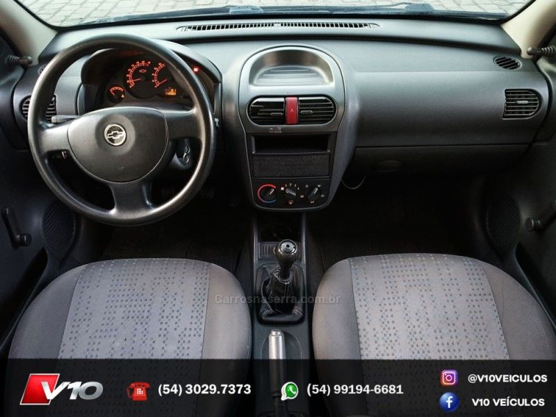 CHEVROLET CORSA 1.0 MPFI JOY 8V 2007/2008 V10 VEÍCULOS CAXIAS DO SUL / Carros no Vale