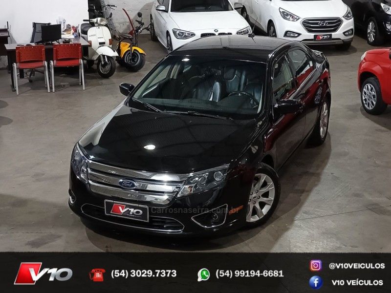 FORD FUSION 3.0 SEL FWD V6 24V 2011/2012 V10 VEÍCULOS CAXIAS DO SUL / Carros no Vale