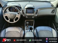 HYUNDAI IX35 2.0 MPFI GLS 16V 2015/2016 V10 VEÍCULOS CAXIAS DO SUL / Carros no Vale