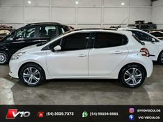 PEUGEOT 208 1.6 GRIFFE 16V 2014/2014 V10 VEÍCULOS CAXIAS DO SUL / Carros no Vale