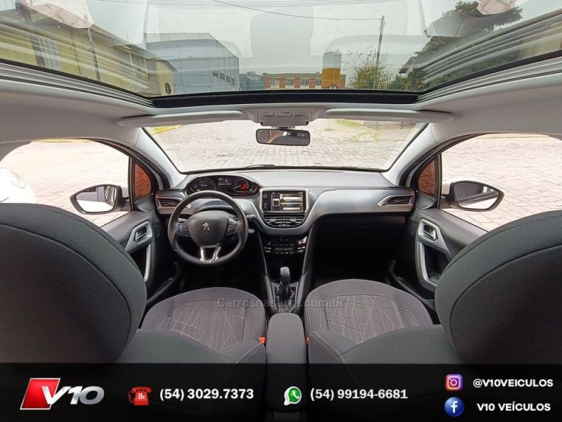 PEUGEOT 208 1.6 GRIFFE 16V 2014/2014 V10 VEÍCULOS CAXIAS DO SUL / Carros no Vale