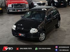 RENAULT CLIO 1.6 RN 16V 2002/2002 V10 VEÍCULOS CAXIAS DO SUL / Carros no Vale
