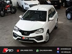 TOYOTA ETIOS 1.5 X PLUS 16V 2018/2019 V10 VEÍCULOS CAXIAS DO SUL / Carros no Vale