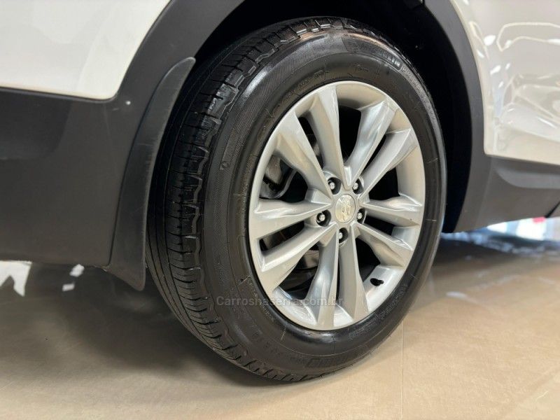 HYUNDAI SANTA FÉ 3.3 MPFI 4X4 7 LUGARES V6 270CV 2017/2018 LUIGGI AUTOMÓVEIS CARLOS BARBOSA / Carros no Vale
