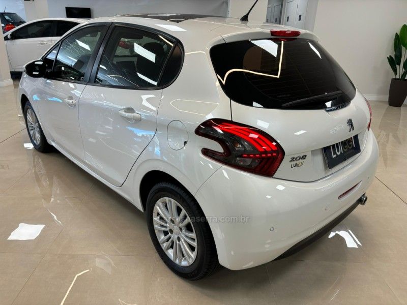 PEUGEOT 208 1.6 ALLURE 16V 2017/2017 LUIGGI AUTOMÓVEIS CARLOS BARBOSA / Carros no Vale