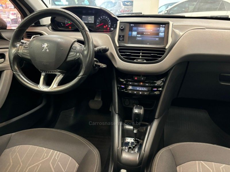 PEUGEOT 208 1.6 ALLURE 16V 2017/2017 LUIGGI AUTOMÓVEIS CARLOS BARBOSA / Carros no Vale