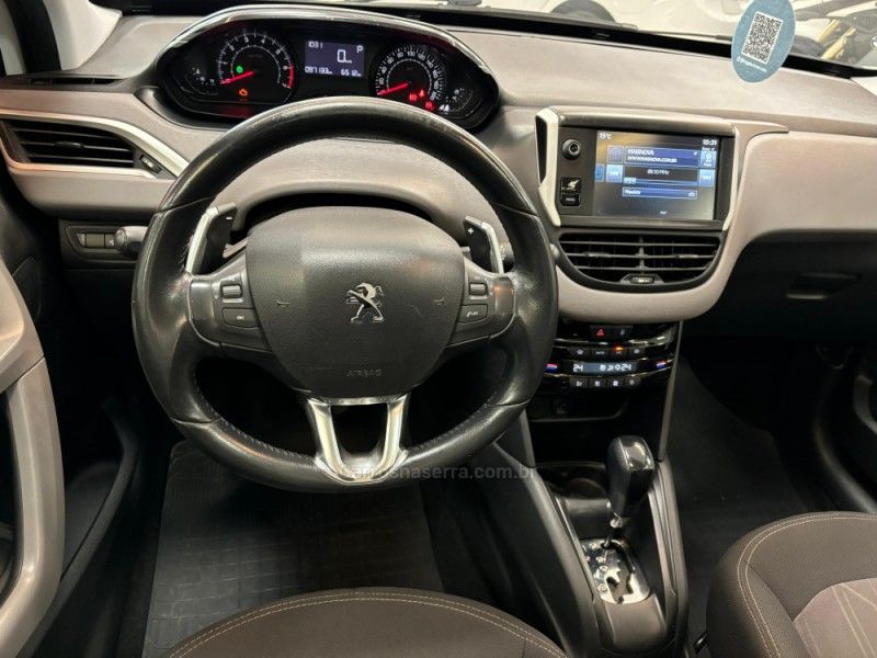 PEUGEOT 208 1.6 ALLURE 16V 2017/2017 LUIGGI AUTOMÓVEIS CARLOS BARBOSA / Carros no Vale