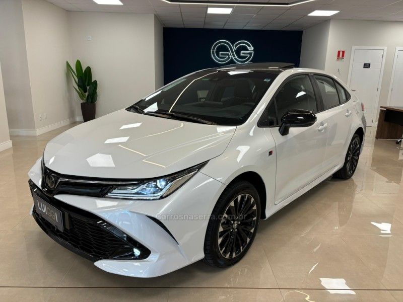 TOYOTA COROLLA 2.0 GR SPORT 16V 2024/2024 LUIGGI AUTOMÓVEIS CARLOS BARBOSA / Carros no Vale