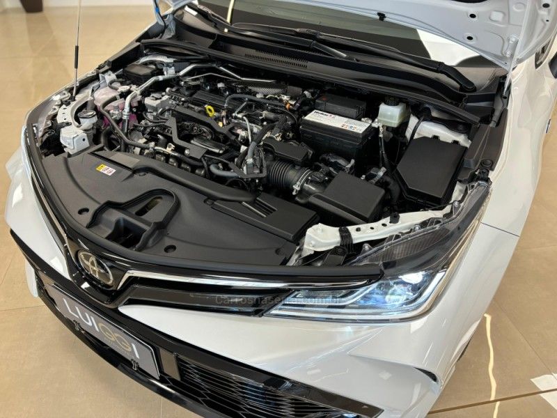 TOYOTA COROLLA 2.0 GR SPORT 16V 2024/2024 LUIGGI AUTOMÓVEIS CARLOS BARBOSA / Carros no Vale