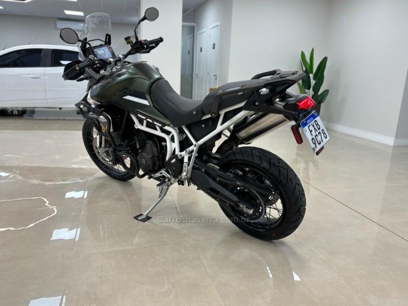 TRIUMPH TIGER 900 RALLY 2021/2021 LUIGGI AUTOMÓVEIS CARLOS BARBOSA / Carros no Vale