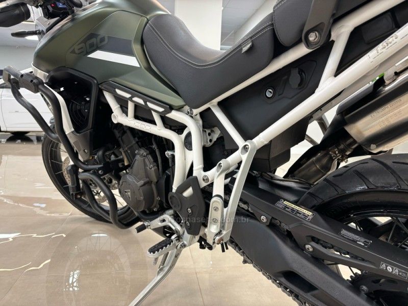 TRIUMPH TIGER 900 RALLY 2021/2021 LUIGGI AUTOMÓVEIS CARLOS BARBOSA / Carros no Vale