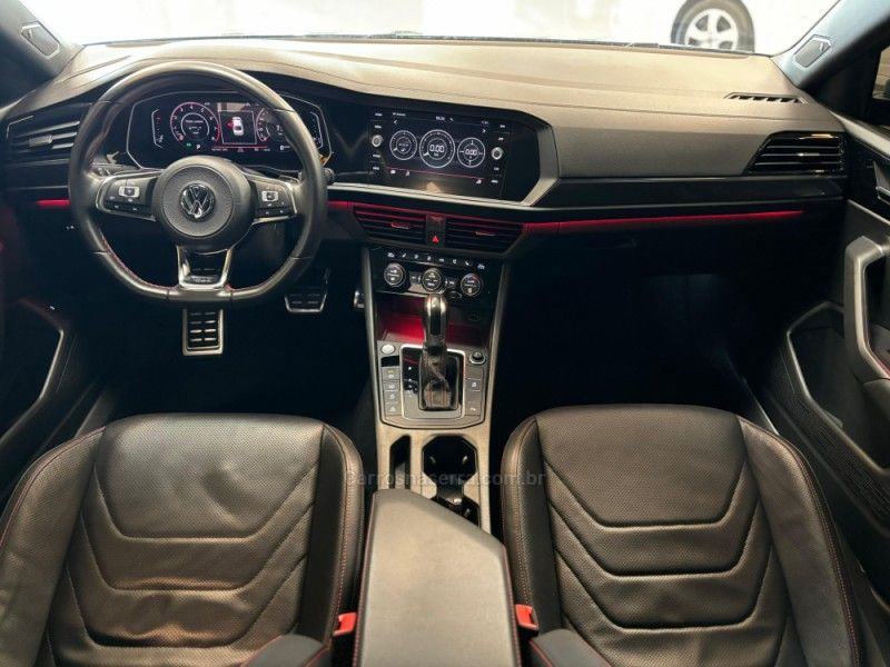 VOLKSWAGEN JETTA 2.0 16V TSI GLI 350 2019/2019 LUIGGI AUTOMÓVEIS CARLOS BARBOSA / Carros no Vale