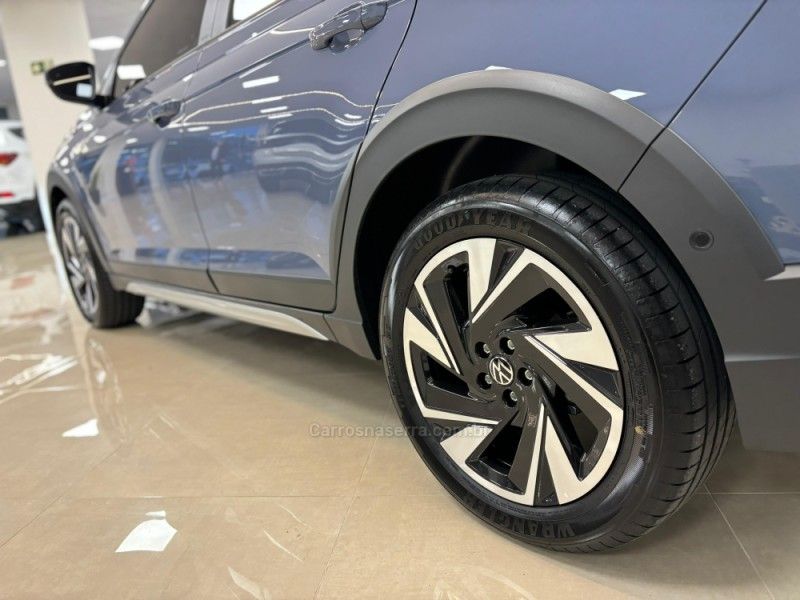 VOLKSWAGEN NIVUS 1.0 TSI HIGHLINE 2025/2025 LUIGGI AUTOMÓVEIS CARLOS BARBOSA / Carros no Vale