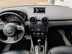 Audi A1 1.4 TFSI 122cv S-tronic 3p 2011/2012 VALE AUTOMÓVEIS LAJEADO / Carros no Vale