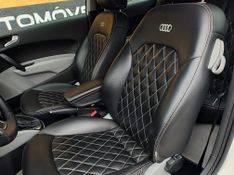 Audi A1 1.4 TFSI 122cv S-tronic 3p 2011/2012 VALE AUTOMÓVEIS LAJEADO / Carros no Vale