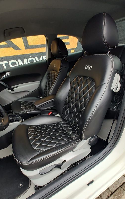 Audi A1 1.4 TFSI 122cv S-tronic 3p 2011/2012 VALE AUTOMÓVEIS LAJEADO / Carros no Vale