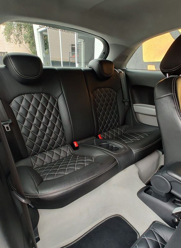 Audi A1 1.4 TFSI 122cv S-tronic 3p 2011/2012 VALE AUTOMÓVEIS LAJEADO / Carros no Vale
