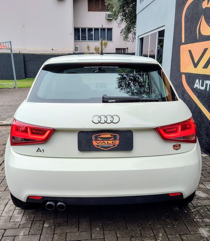 Audi A1 1.4 TFSI 122cv S-tronic 3p 2011/2012 VALE AUTOMÓVEIS LAJEADO / Carros no Vale