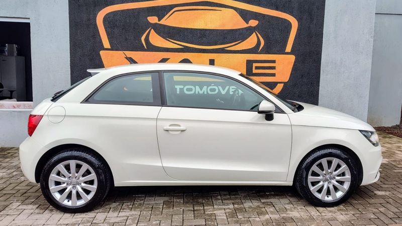 Audi A1 1.4 TFSI 122cv S-tronic 3p 2011/2012 VALE AUTOMÓVEIS LAJEADO / Carros no Vale
