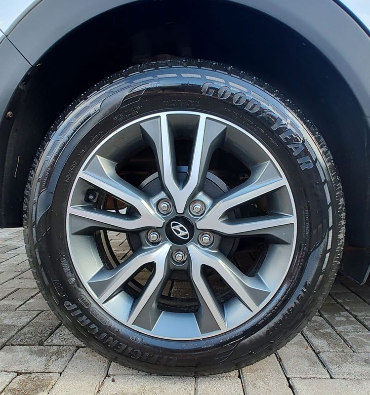Hyundai Creta Prestige 2.0 16V 2018/2019 VALE AUTOMÓVEIS LAJEADO / Carros no Vale