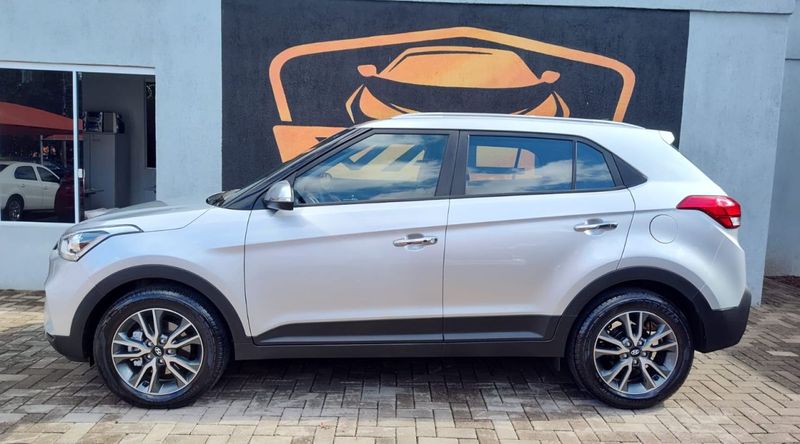 Hyundai Creta Prestige 2.0 16V 2018/2019 VALE AUTOMÓVEIS LAJEADO / Carros no Vale