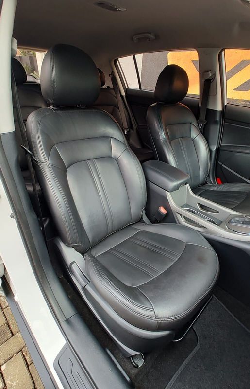 KIA Sportage LX 2.0 16V/ 16V 2015/2016 VALE AUTOMÓVEIS LAJEADO / Carros no Vale