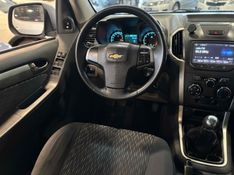 CHEVROLET S10 2.5 LT 4X4 CD 16V 2015/2015 LEHMEN VEÍCULOS VENÂNCIO AIRES / Carros no Vale