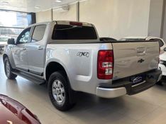 CHEVROLET S10 2.5 LT 4X4 CD 16V 2015/2015 LEHMEN VEÍCULOS VENÂNCIO AIRES / Carros no Vale