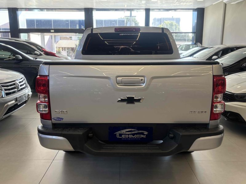 CHEVROLET S10 2.5 LT 4X4 CD 16V 2015/2015 LEHMEN VEÍCULOS VENÂNCIO AIRES / Carros no Vale