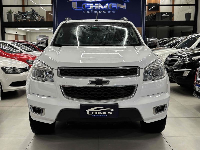 CHEVROLET S10 2.8 LTZ 4X4 CD TURBO 2014/2014 LEHMEN VEÍCULOS VENÂNCIO AIRES / Carros no Vale