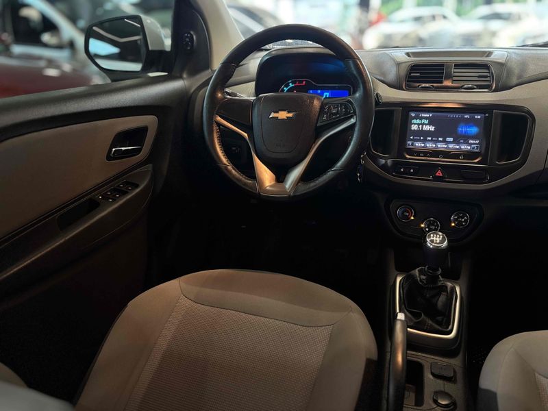CHEVROLET SPIN 1.8 LTZ 8V 2016/2016 LEHMEN VEÍCULOS VENÂNCIO AIRES / Carros no Vale