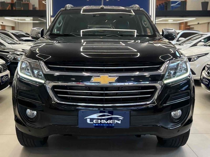 CHEVROLET TRAILBLAZER 2.8 LTZ 4X4 16V TURBO 2017/2018 LEHMEN VEÍCULOS VENÂNCIO AIRES / Carros no Vale