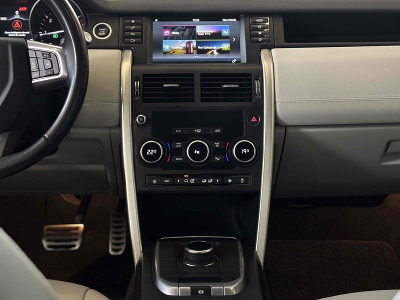 LAND ROVER DISCOVERY SPORT 2.0 16V TD4 TURBO SE 2018/2018 LEHMEN VEÍCULOS VENÂNCIO AIRES / Carros no Vale