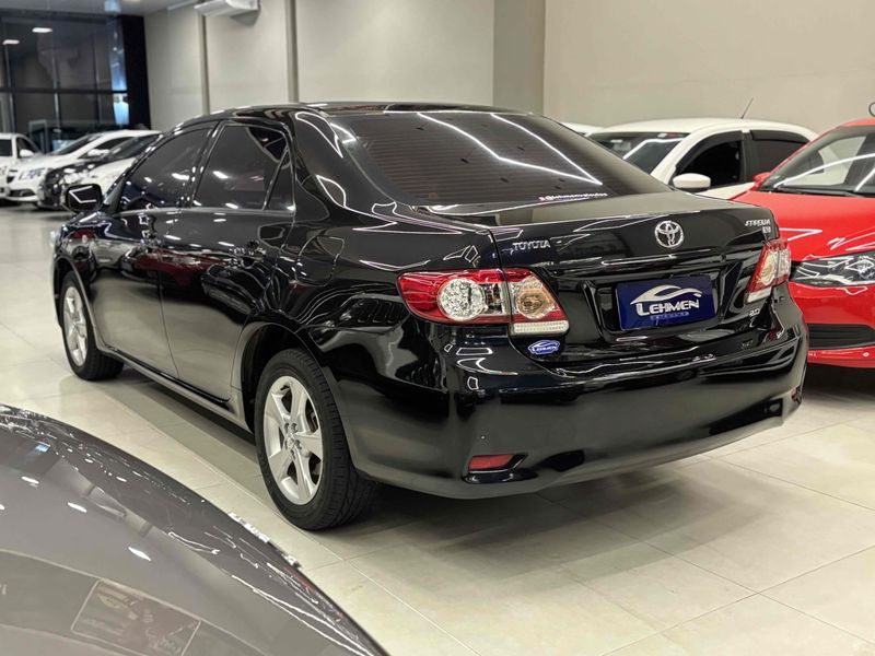 TOYOTA COROLLA 2.0 XEI 16V 2011/2012 LEHMEN VEÍCULOS VENÂNCIO AIRES / Carros no Vale