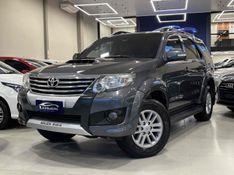 TOYOTA HILUX SW4 3.0 SRV 4X4 16V TURBO INTERCOOLER 2012/2012 LEHMEN VEÍCULOS VENÂNCIO AIRES / Carros no Vale