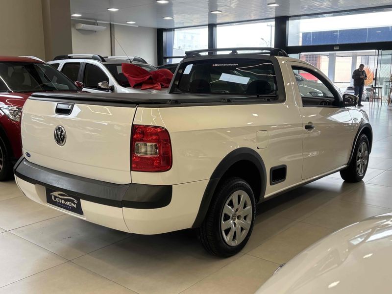 VOLKSWAGEN SAVEIRO 1.6 MI STARTLINE CS 8V 2015/2016 LEHMEN VEÍCULOS VENÂNCIO AIRES / Carros no Vale