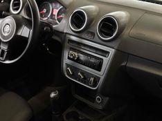 VOLKSWAGEN SAVEIRO 1.6 MI STARTLINE CS 8V 2015/2016 LEHMEN VEÍCULOS VENÂNCIO AIRES / Carros no Vale