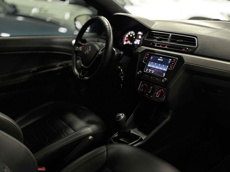 VOLKSWAGEN SAVEIRO 1.6 MSI EXTREME CD 16V 2023/2024 LEHMEN VEÍCULOS VENÂNCIO AIRES / Carros no Vale