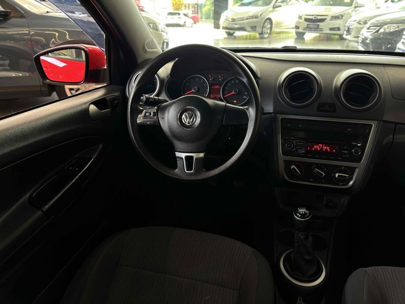VOLKSWAGEN VOYAGE 1.0 MI 8V 2012/2013 LEHMEN VEÍCULOS VENÂNCIO AIRES / Carros no Vale