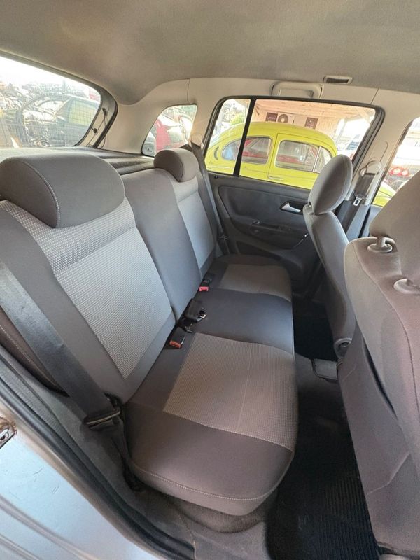 Volkswagen SPACEFOX TREND 1.6 2011/2011 SÉRGIO VEÍCULOS TEUTÔNIA / Carros no Vale