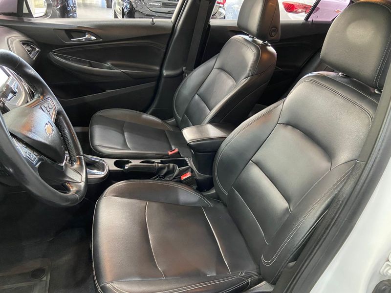 Chevrolet Cruze Lt Nb 2018/2018 SIM AUTOMÓVEIS ROLANTE / Carros no Vale