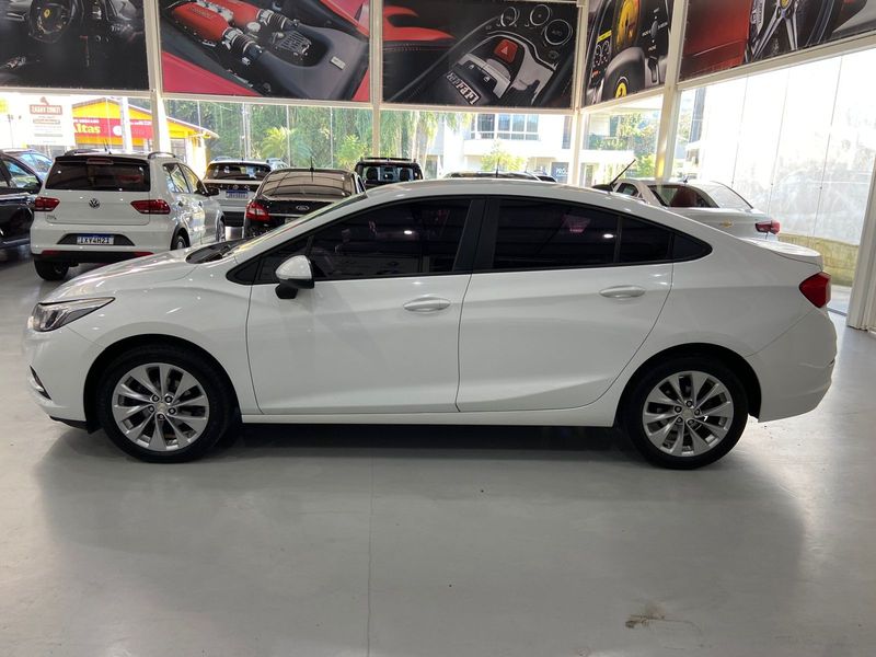 Chevrolet Cruze Lt Nb 2018/2018 SIM AUTOMÓVEIS ROLANTE / Carros no Vale