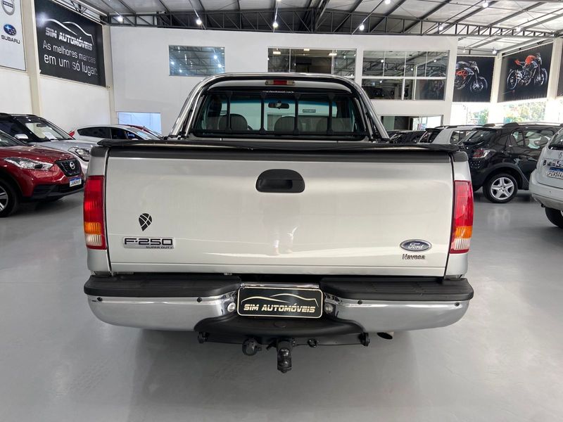 Ford F-250 Xlt 2011/2011 SIM AUTOMÓVEIS ROLANTE / Carros no Vale