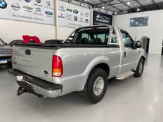 Ford F-250 Xlt 2011/2011 SIM AUTOMÓVEIS ROLANTE / Carros no Vale