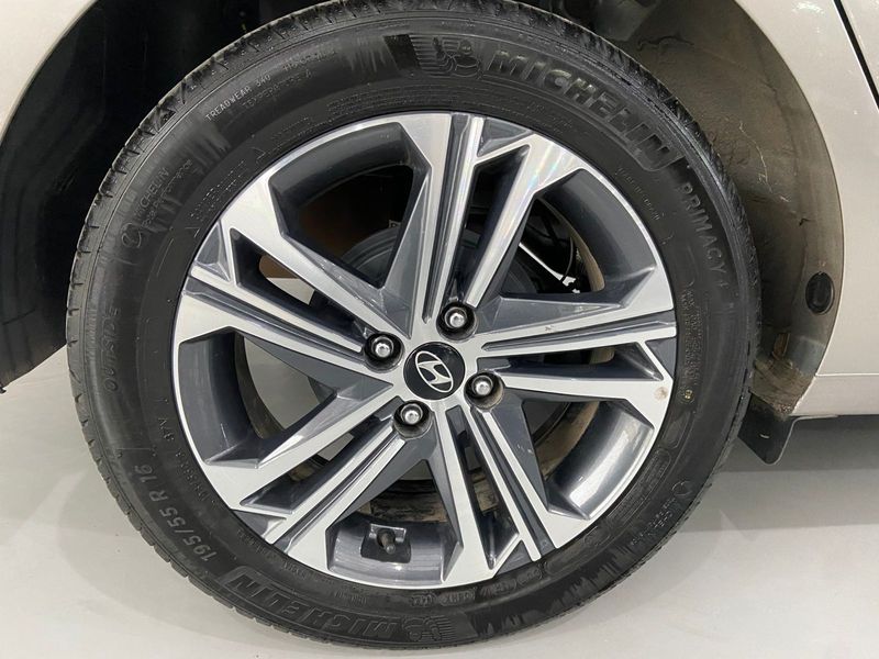 Hyundai Hb20s 10ta Comfor 2023/2023 SIM AUTOMÓVEIS ROLANTE / Carros no Vale