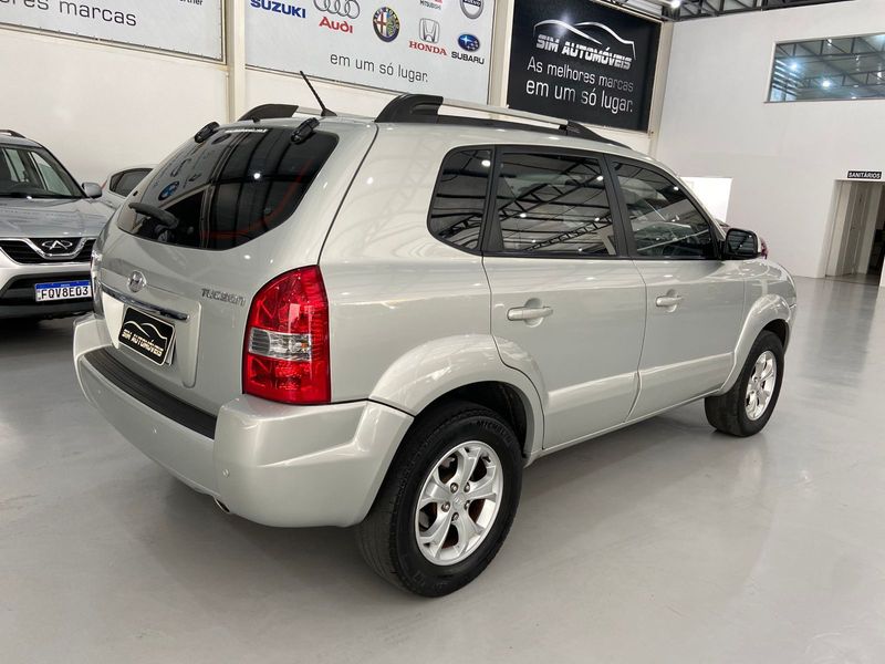 Hyundai Tucson 2.0 16v 2012/2013 SIM AUTOMÓVEIS ROLANTE / Carros no Vale
