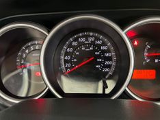 Nissan Tiida 18sl 2011/2012 SIM AUTOMÓVEIS ROLANTE / Carros no Vale