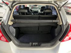 Nissan Tiida 18sl 2011/2012 SIM AUTOMÓVEIS ROLANTE / Carros no Vale